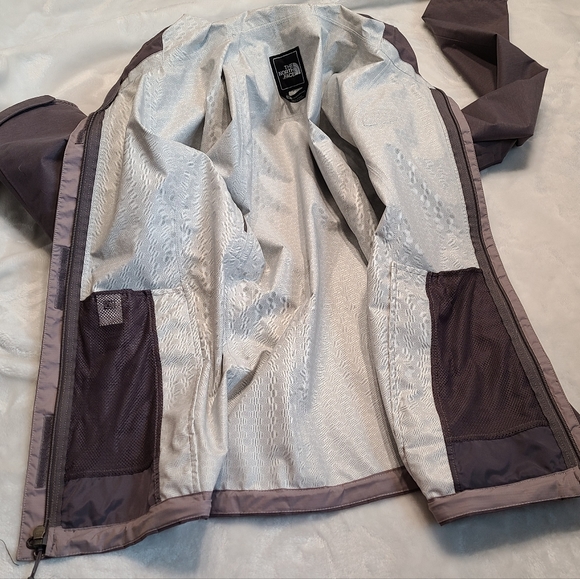 The North Face Venture Jacket in Purple Rain Coat - Picture 5 of 7